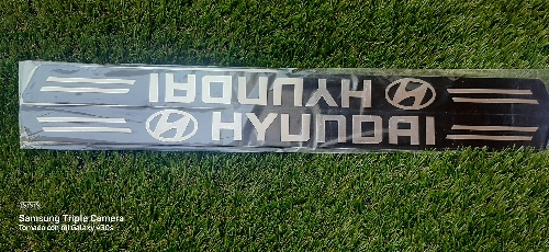 Embellecedor estribl hyundai