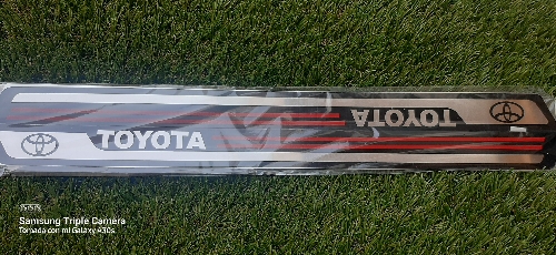Embellecedor de estribo toyota