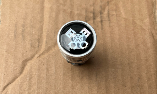 Chapa de guantera vocho piston