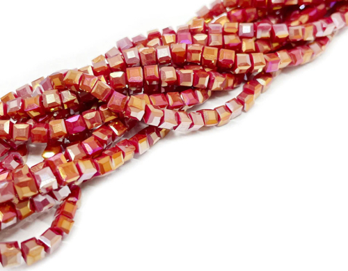#29…Cristal Cuadrado de 3x3mm - Rojo Dorado Tornasol