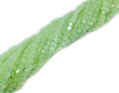 #41…Cristal Cuadrado de 3x3mm - Verde Claro