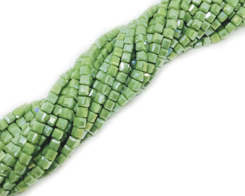 #42…Cristal Cuadrado de 3x3mm - Verde manzana
