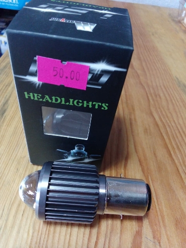 Luz LED de 2 contactos J0083
