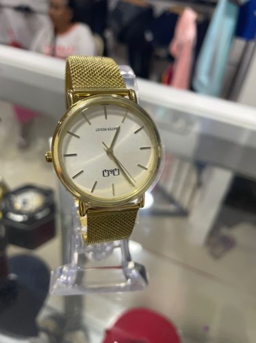 Reloj QyQ