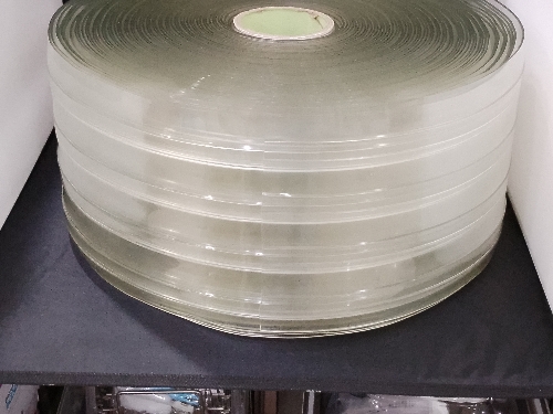 Cortina PVC de 20 cm X 45 Mts. Long