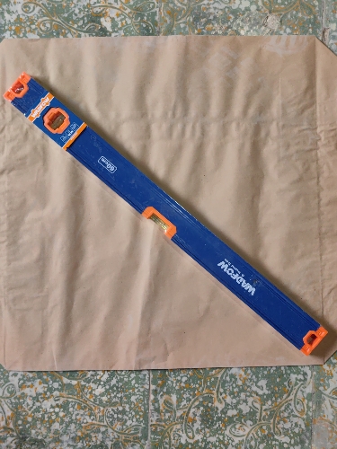 NIVEL ALUMINIO 23.5" WADFOW WSL2G60