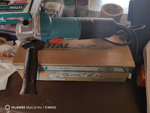 ESMERILADORA ANGULAR 4-1/2" 750W TOTAL 11556