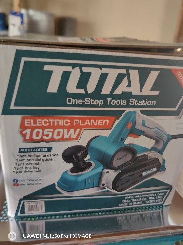 CEPILLO CARPINTERO ELEC 1050W TOTAL 8236