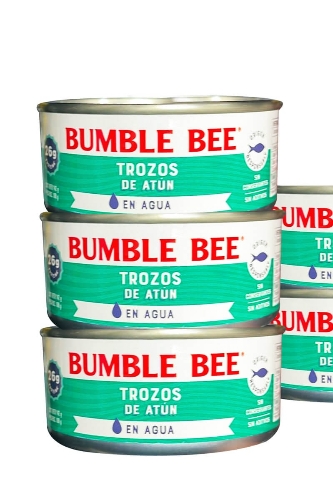 ATEN BUMBLEBEE EN AGUA