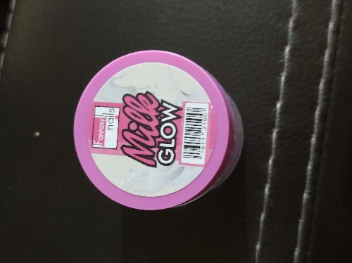 Acrílico milk glow fantasy nails