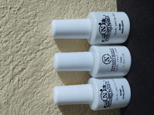 Bond nivelador studio nails PHS-35