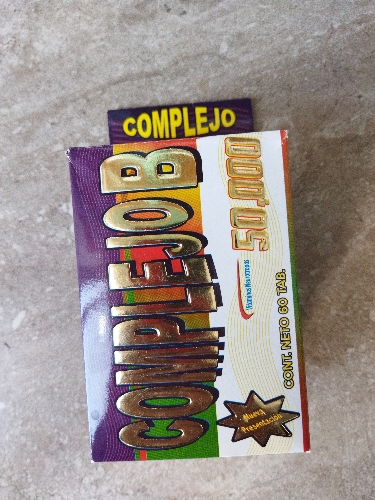 Complejo B morado 60 pz