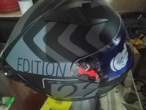 Casco shaft 526 negro gris