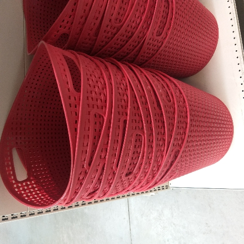 Cesto 24l plastico para ropa