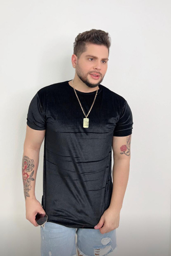 T: G Camisa Tróia veluda toda preta