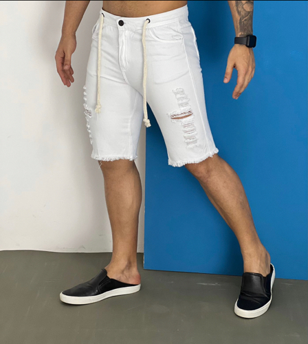 N: 42 Bermuda / jeans wk branca rasgado