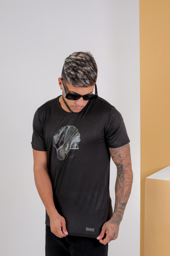 T:M Camisa ojr preta dinheiro @
