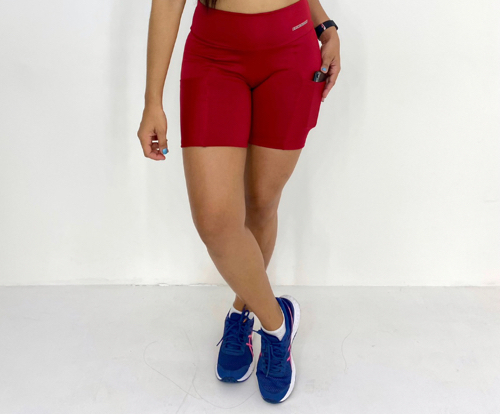 T: M Short legue com bolso vermelho