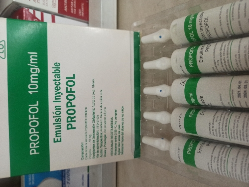 PROPOFOL 10 MG/ML emulsion
