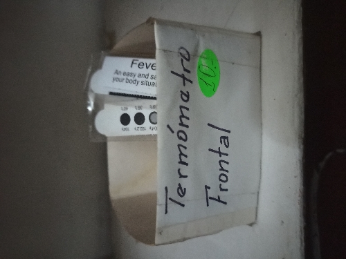 TERMÓMETRO FRONTAL