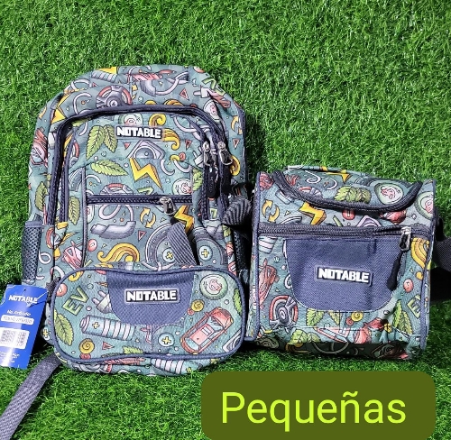 Mochila jóvenes