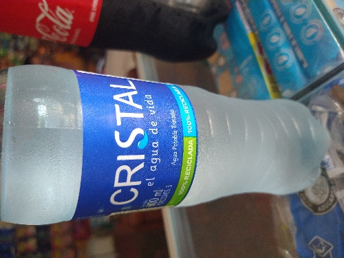 Agua botella personal fria
