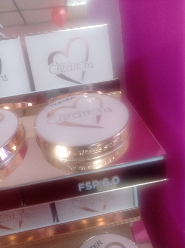#6 flawess stay powder foundation