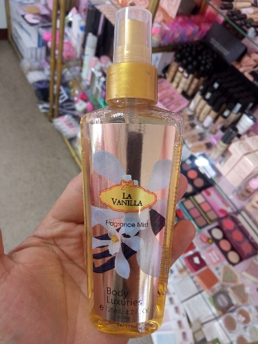 Splash body luxuries