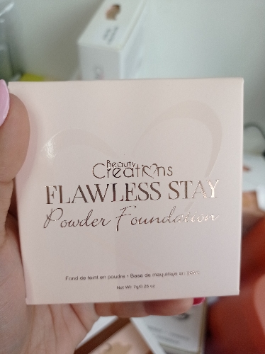 #5.5 Flawess stay Beauty