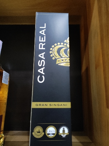 Singani CASA REAL etiqueta negra 3/4