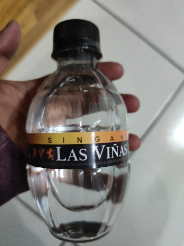 Singani LAS VIÑAS & VENDIMIA Granadita 250ml 40%