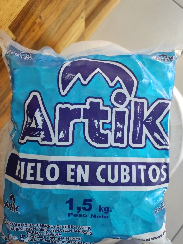 Hielo en cubitos ARTIK 1.5kg