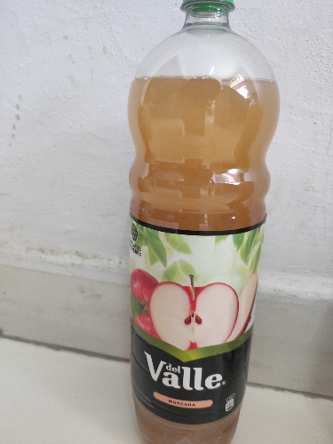 Jugo del valle manzana 2lts