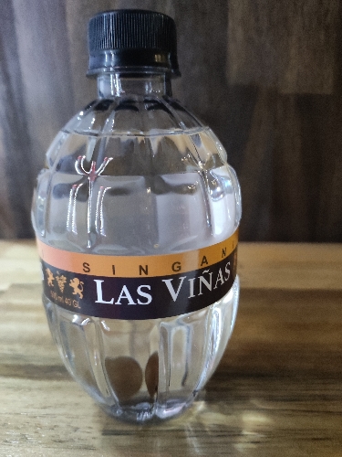 Singani LAS VIÑAS & VENDIMIA granadita 500 ml