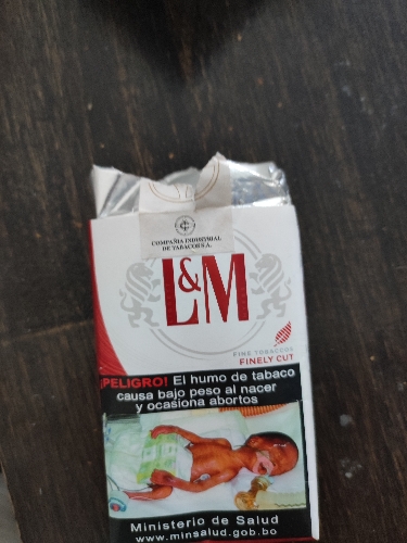 Cigarrillo LM normal rojo suelto
