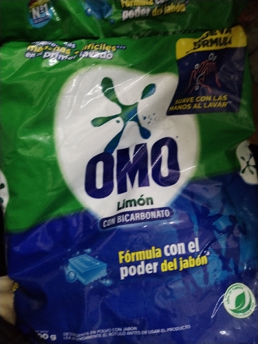 Detergente en polvo OMO Limon 650g