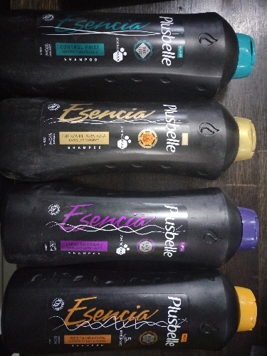 Shampoo y acondicionador Esencia PLUSBELLE  970ml