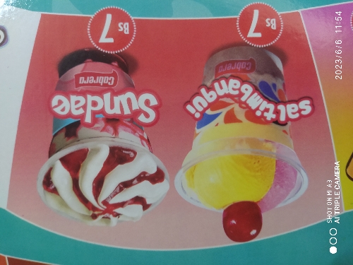 Helado saltimbanqui, sundae CABRERA