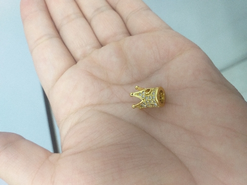 Corona dorado zirconia