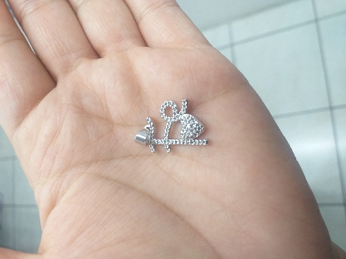 Dije palabra FE plateado zirconia