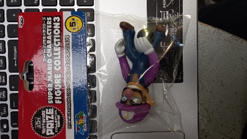 Figura Waluigi