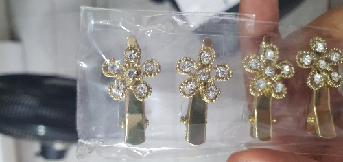 Presilha Decorada Dourada