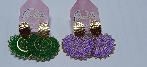 Zarcillos tejidos  VERDES