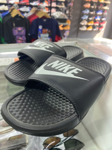 Sandalias Nike