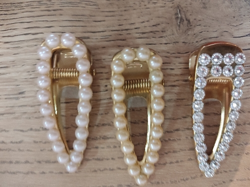 Pinza metálica de Murano y de perla