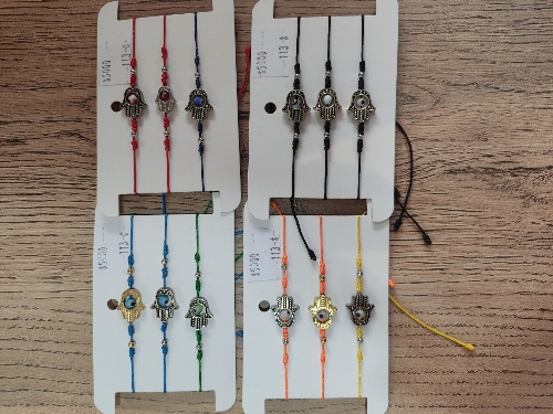Pulsera mano ojo