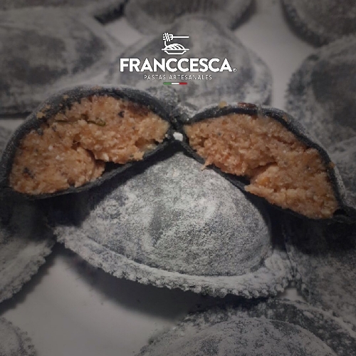 SORRENTINOS DE SALMON x plancha de 12 unidades
