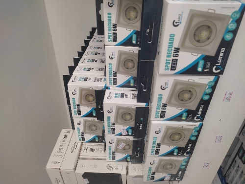SPOT LED RECUADO 3000K