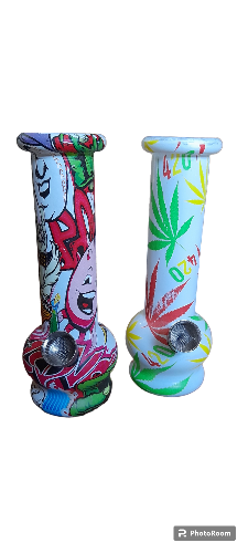 Bong de vidro pequeno desenhado