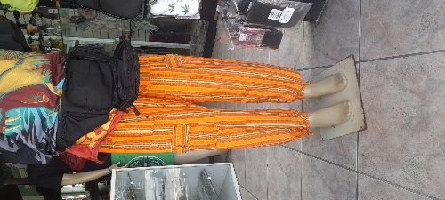 Calça equatoriana